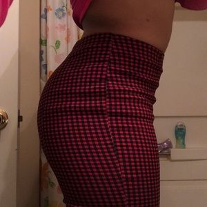 Checkered pants! Size L